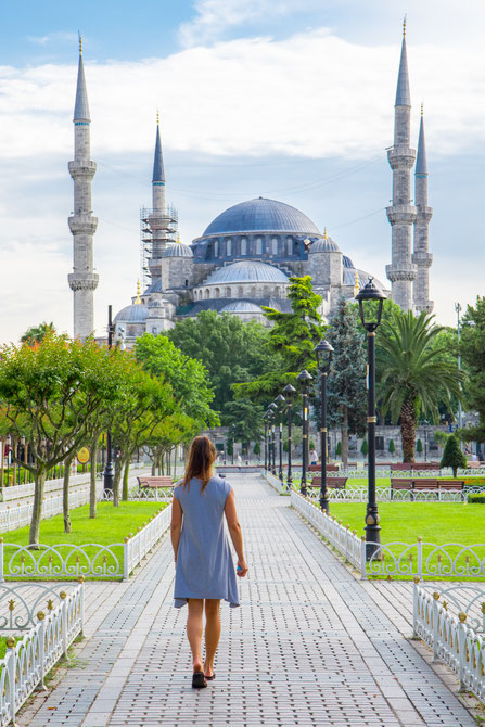 Viviane walking towards the Blue Mosque