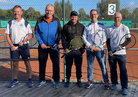 Heimische Turnierteilnehmer aus dem Herren40-Team des VfL Hörste-Garfeln.