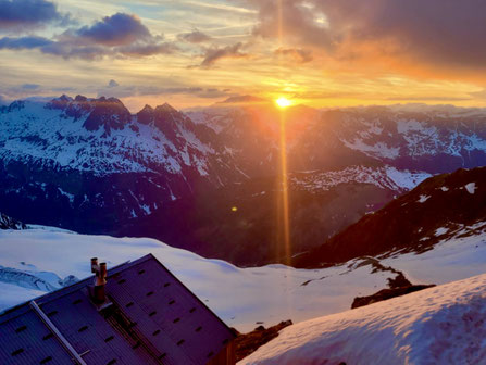 Chamonix, le Tour, Aiguille du Chardonnet, Goulotte Escarra, Escarra Gully, Nordwand, North face, REFUGE ALBERT 1ER
