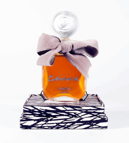 CABOCHARD - FLACON PARFUM ENVIRON 15 ML - BOUCHON EN VERRE PATINE, FLACON ORNE DU CELEBRE NOEUD EN VELOURS GRIS