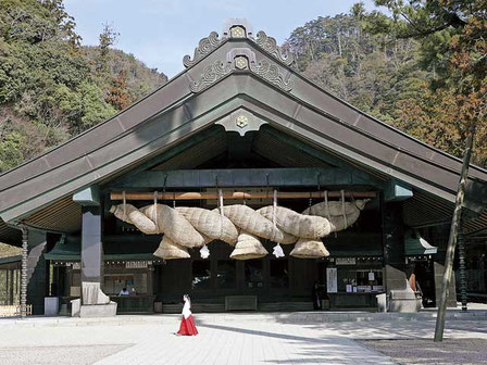 出雲大社 神楽殿