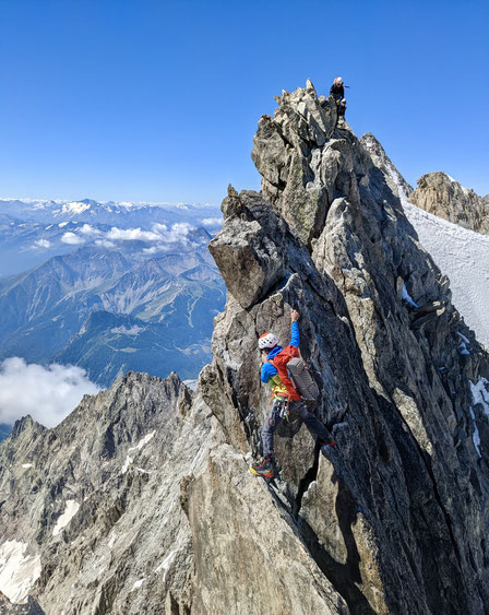 Torinohütte, Refugio Torino, Rochefortgrat, Entrèves, Aiguille du Rochefort, Dome du Rochefort, Pointe Young, Pointe Marguerite, Pointe Hélène, Pointe Croz, Pointe Walker, Pointe Whymper, Grandes Jorasses, Überschreitung, Bivacco Ettore Canzio, Rif