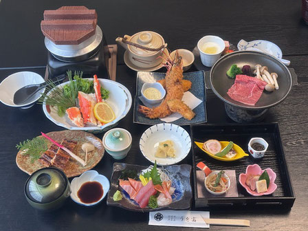 大海老フライ　大エビフライ　タラバガニ　うなぎ　釜飯