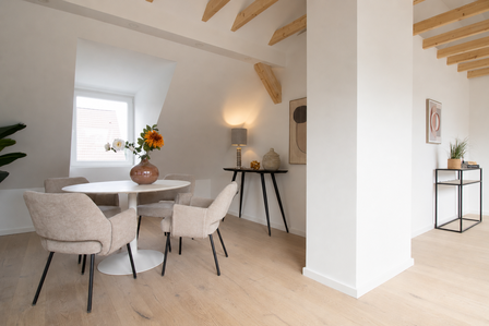 Home Staging Pizzuto Immobiliengestaltung und Aufwertung für fix & Flip Dachgeschosswohnung in Krefeld