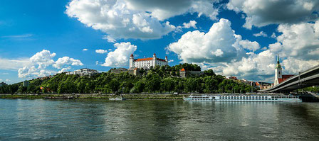 Nickovision Flusskreuzfahrten 2023 Bratislava Bewertung Vergleich Routen Donau Flusssschiffe