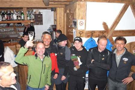 Die Mannschaft aus Weissenbach nach dem Biathlon in Antholz