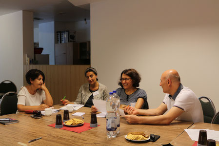 Gruppenarbeit der Teilnehmenden