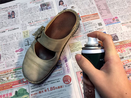 20-30cmぐらい離れるとまんべんなく噴射しやすいです