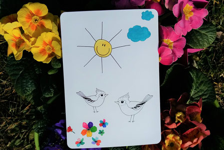 Postkarte zum ausmalen - Frühling - beidseitig bedruckt mit Vögeln und Sonne - ausgemalt