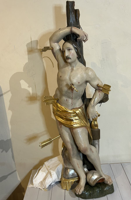 Rockfigur, Standfigur Restaurierung 