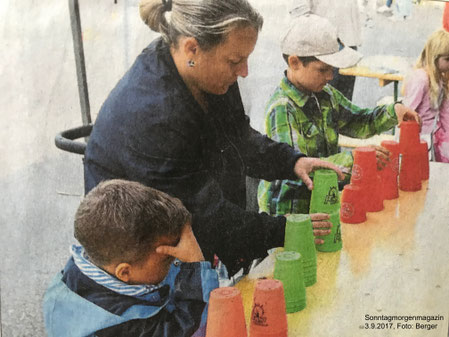 Speed Stacking kam bei den Kleinen gut an // Foto: Sonntagmorgenmagazin, Berger