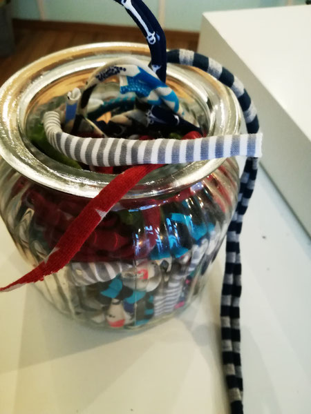 upcycling,lebenslustig,umweltschutz,seifen,resteverwertung,stoffreste,sticken,nähen