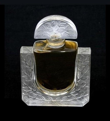 FLACON "CHEVREFEUILLE" : PARFUM 40 ML