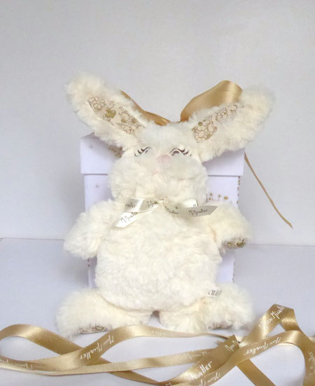 LA PETITE LAPIN APPELEE "HARRY"
