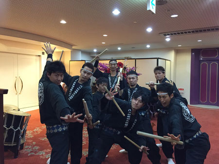 演奏中の撮影はできなかったため、演奏前のおバカな集合写真を載せておきます(^▽^)♪