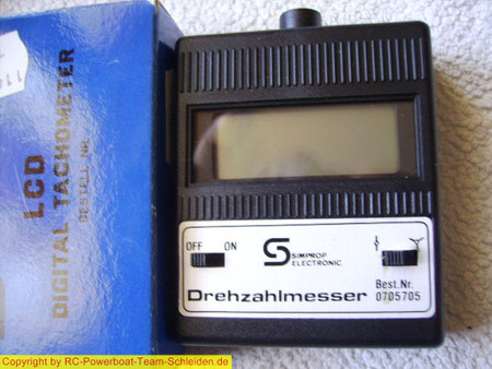 Der Digital Tachometer (Drehzahlmesser) für 2 und 3 Blatt Schiffsschrauben.