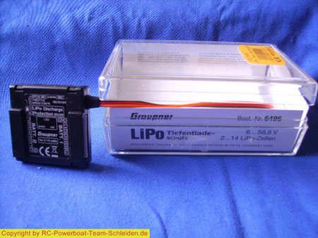 Der Tiefenentladeschutz von Graupner LiPo Tiefentladeschutz er kann bis 58,8 Volt oder 14 LiPo.