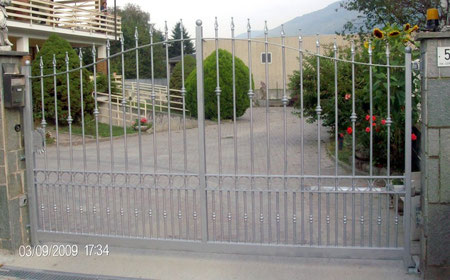 Villar Focchiardo -cancello carraio zincato