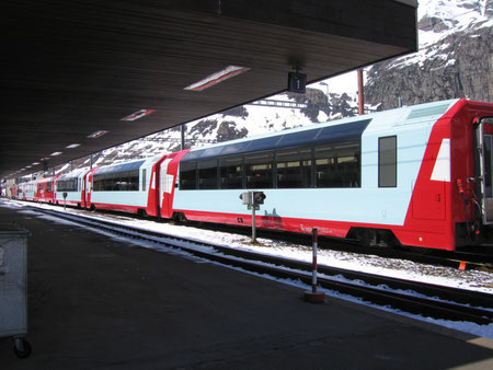 Panoramawagen in Andermatt