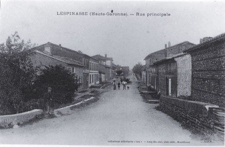 La Rue Principale.