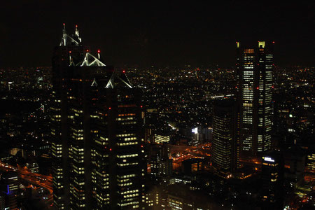 Tokyo bei Nacht von oben