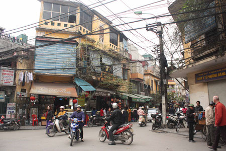 Straßenleben in Hanoi