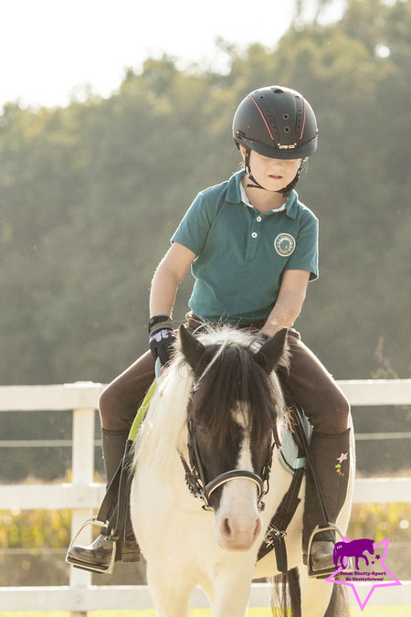 Shetty geritten, Kinderreiten