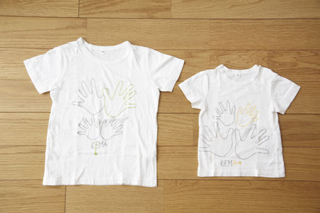 お子さん達の手形を取り、初めて刺繍したTシャツ。