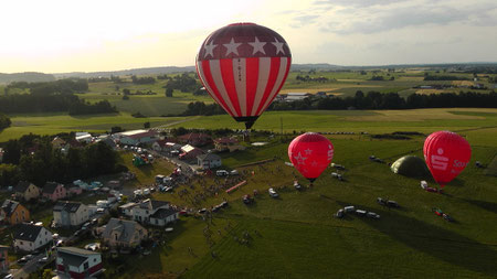 2. Hummel-Montgolfiade in Hummeltal bei Bayreuth © Copyright by Olaf Timm