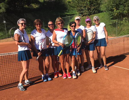 Barbara, Ingrid, Burgi, Christa, Klara, Christine, Karoline und Francoise