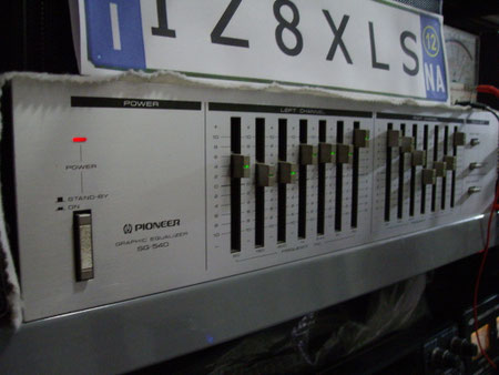 GRAPHIC EQUALIZER PIONEER SG-540