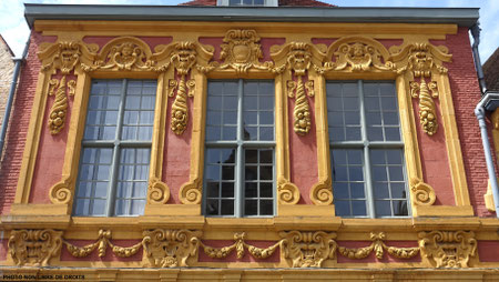 1 façade, Vieux-Lille, photo non libre de droits