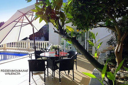 Ferienwohnung Valencia mit Pool und Terrasse