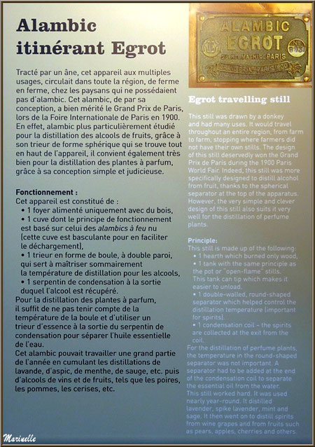 Le "Musée de la Lavande" à Coustellet (84) : panneau explicatif alambic intinérant Egrot