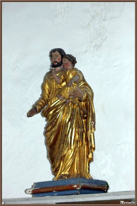 Statue de Saint Joseph à l'enfant à l'église Saint Sébastien - Goult, Lubéron - Vaucluse (84)