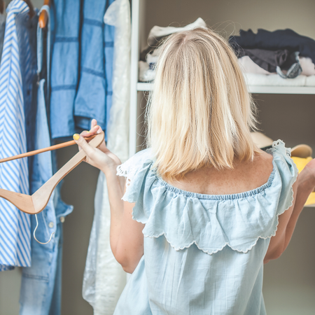 Kleiderschrak ausmisten - wo anfangen? Kleiderschrank sortieren, ausmisten und ordnen