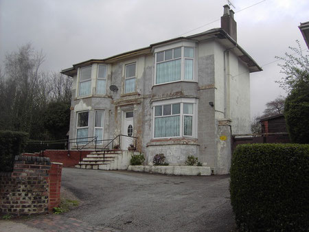 This house at the top of Copeley Hill now overlooks Spaghetti Junction.