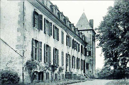 Le château de Freineux (Yernée)