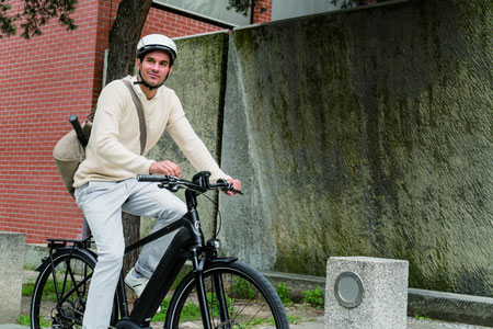Beraten lassen in der e-motion e-Bike Welt in Cloppenburg. Speed-Pedelecs probefahren, vergleichen und kaufen in Braunschweig.