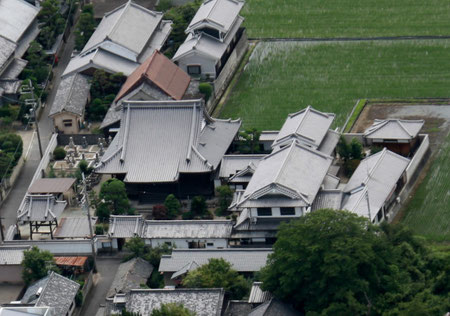 空撮　東上空から西向き