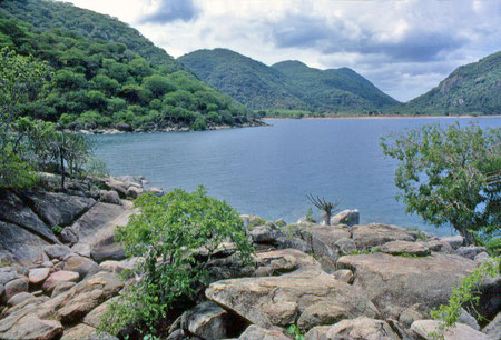 Landschaftsaufnahme vom Malawisee
