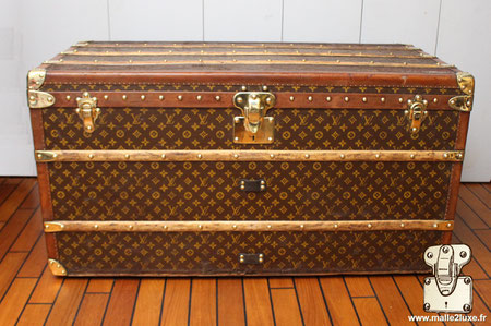 Malle louis vuitton 1920 courrier 1m10