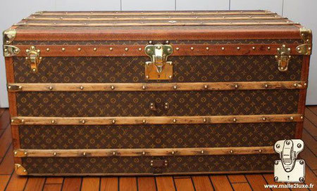 Malle louis vuitton 1930 courrier 1m10