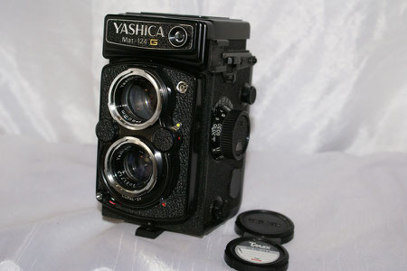 yashica mat 124 G