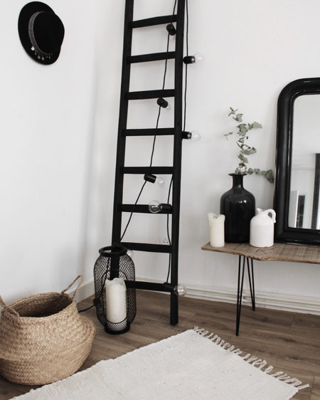 scala a pioli per arredamento colorata in nero opaco - wood ladder in matt black for climb & decor ...enjoy your home!