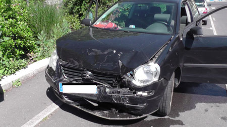 Das Auto nach dem Unfall