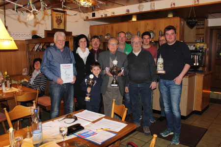Wanderpokal Kaninchen Jugend Benedikt Huber, Geflügel Pfarrer Adelbert Sohler,Tauben Zuchtgemeinschaft Sohler