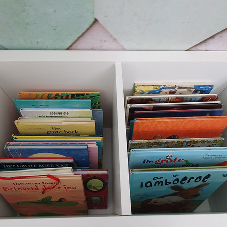 Boekenbak, Ikea hack, tutorial, lezen.