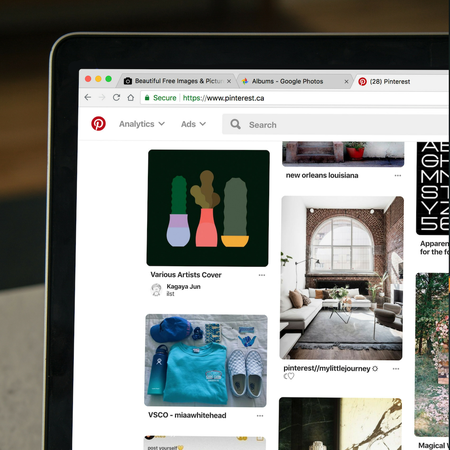 Moodboard, Pinterest. MacBook