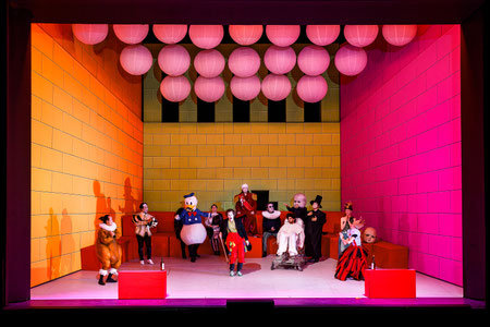 Liebe zu den drei Orangen // Theater Bremen // 2024 // Regie: Frank Hilbrich